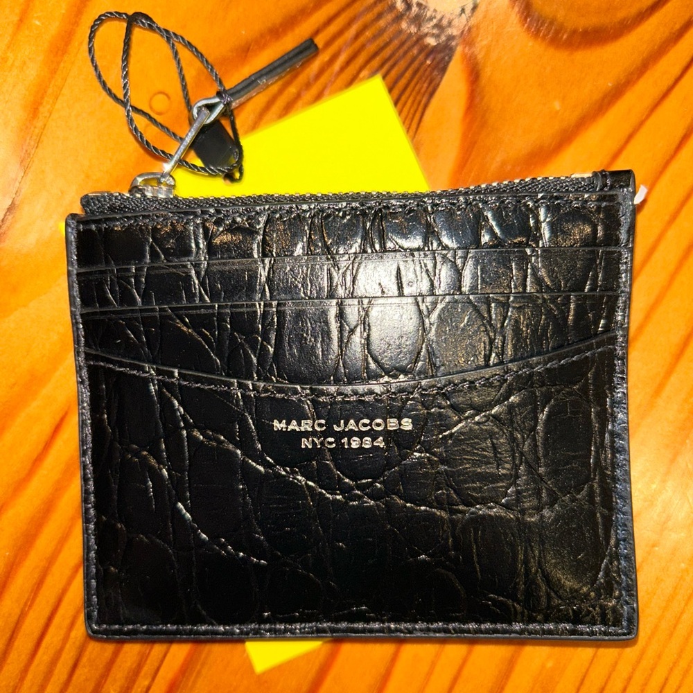 Marc Jacob’s black credit card holder